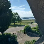 Σπίτι διακοπών Reethus-am-hafen Reetdachhaus Hafenblick Mit Garten Und Blick Aufs Wasser Rankwitz